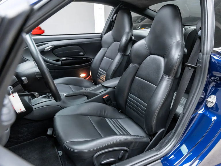 Porsche 996 Carrera 4S