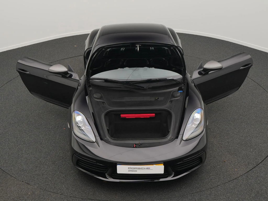 Porsche 718 Cayman T