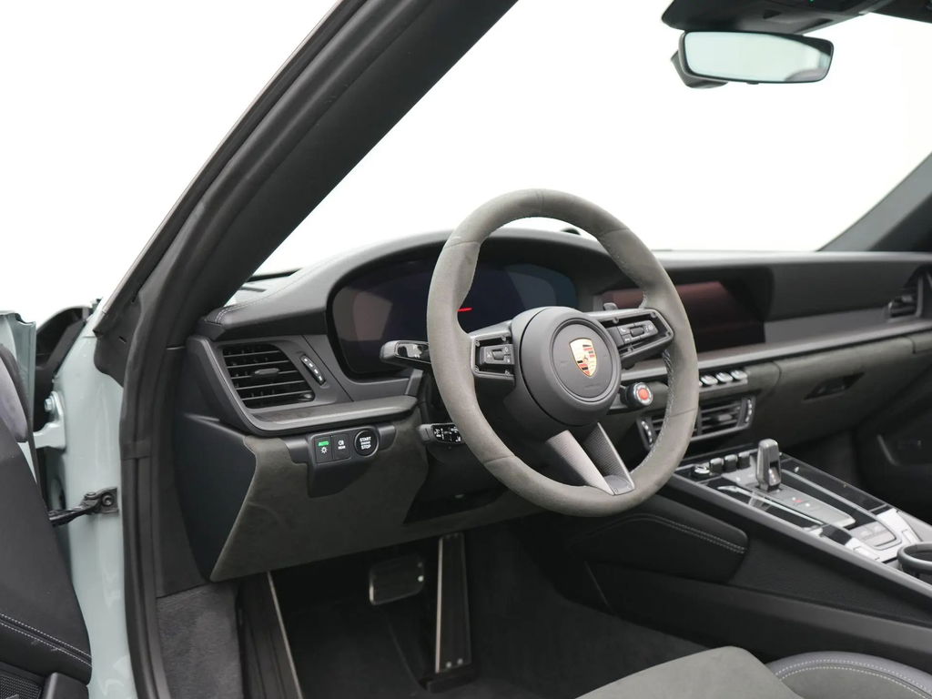 Porsche 992.2 Targa 4 GTS