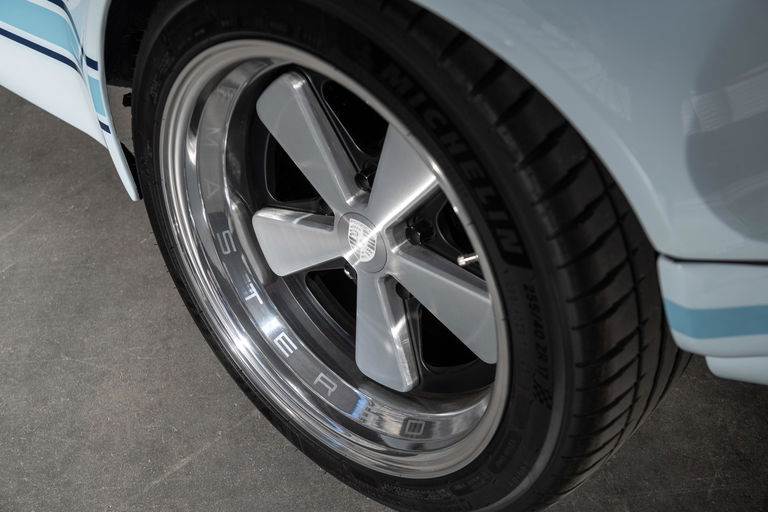 Porsche 911 Backdate