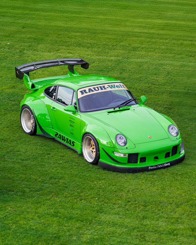 Porsche 911 by RWB