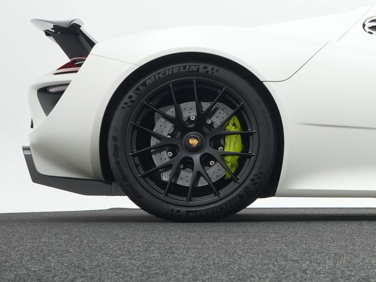Porsche 918 Spyder