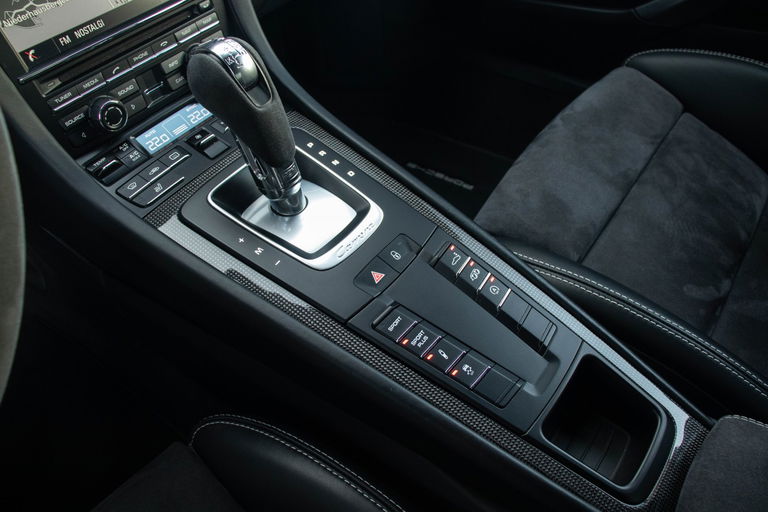 Porsche 991 Carrera GTS