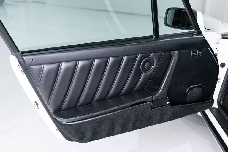 Porsche 911 Turbo 3.3 (US)