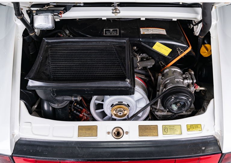 Porsche 911 Turbo 3.3 (US)