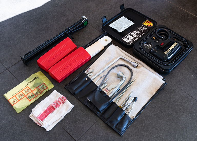 Porsche 911 Turbo 3.3 (US)