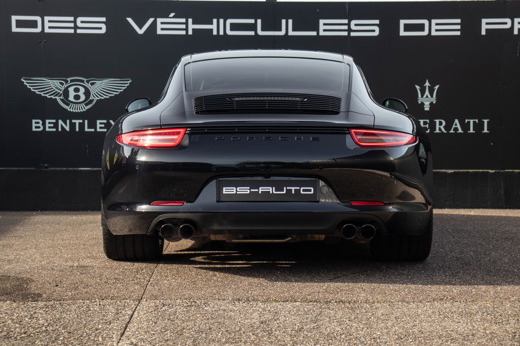 Porsche 991 Carrera GTS