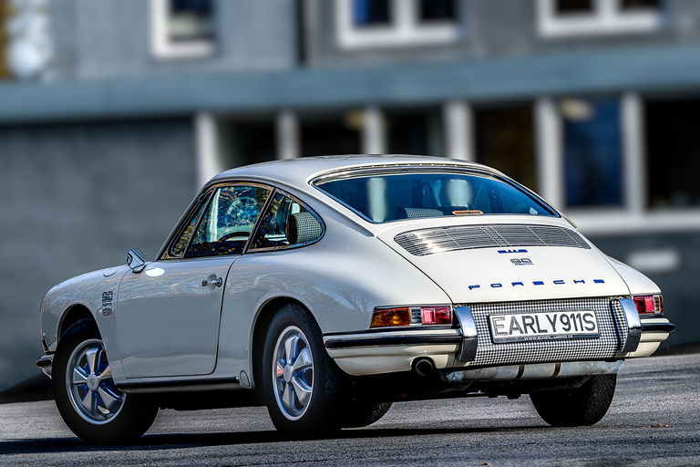 Porsche 911 S (F-Modell)