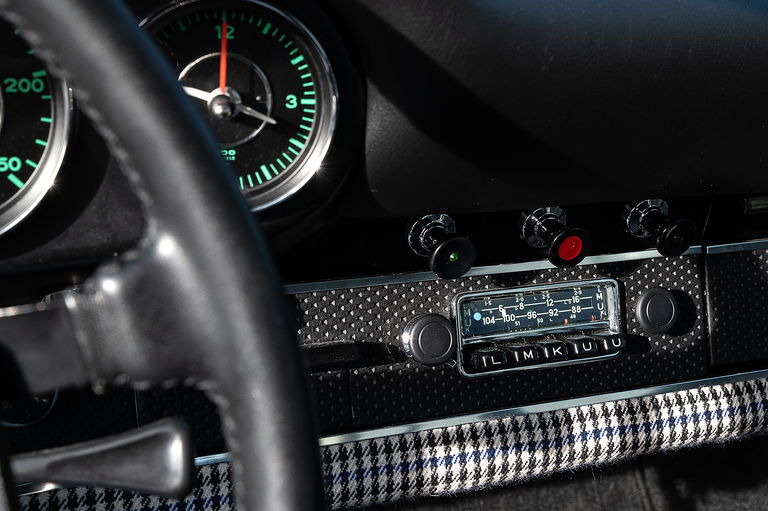 Porsche 911 S (F-Modell)