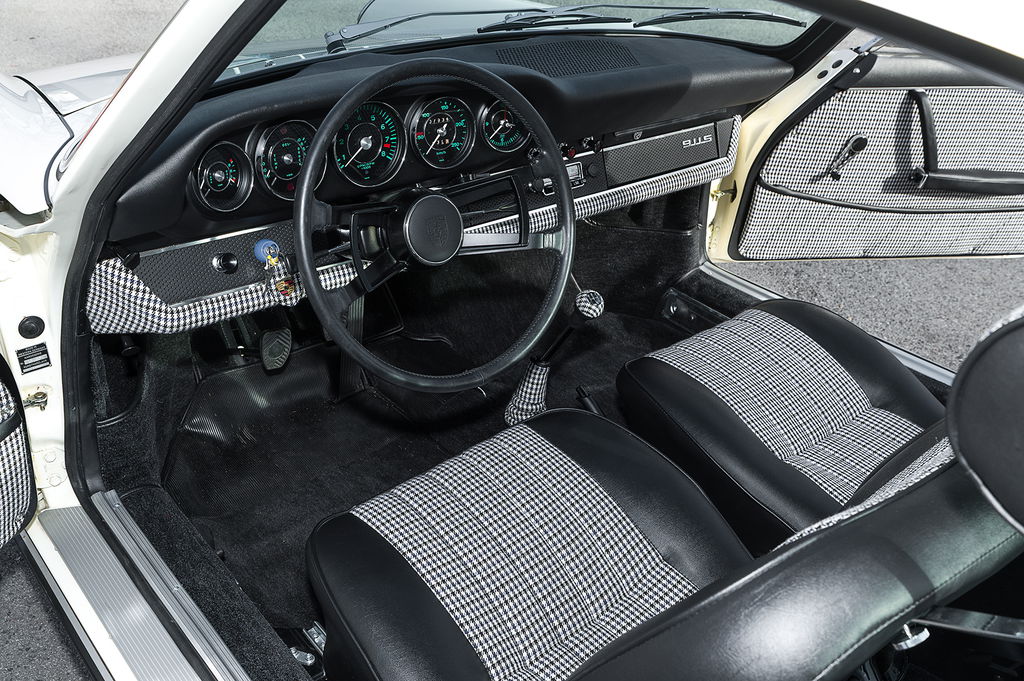 Porsche 911 S (F-Modell)