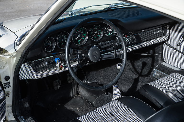 Porsche 911 S (F-Modell)