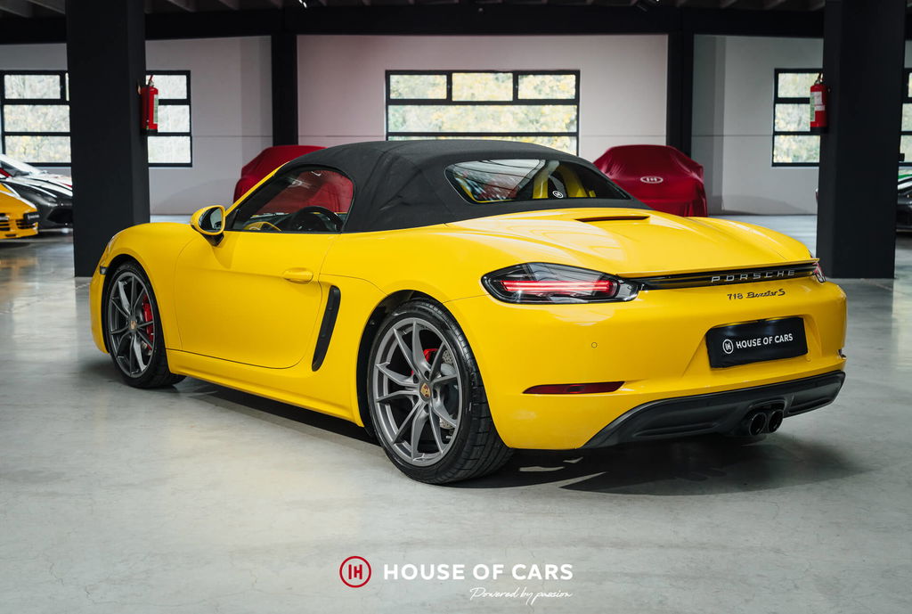 Porsche 718 Boxster S