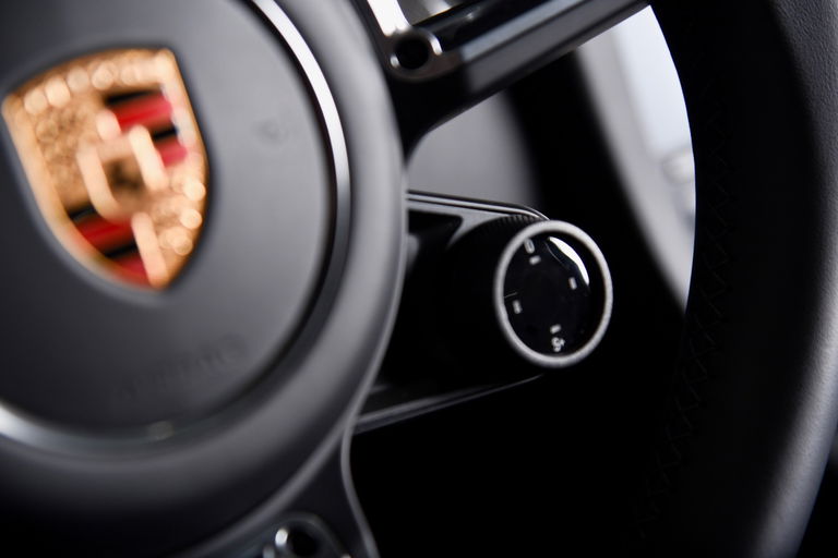 Porsche 991.2 Carrera GTS