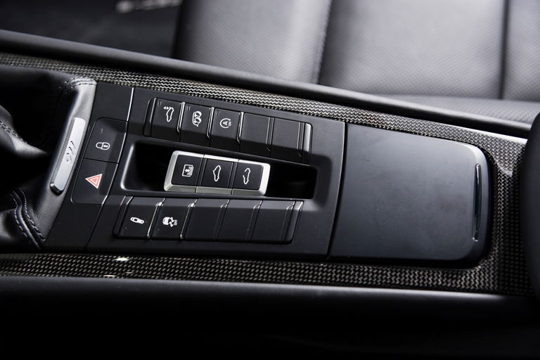 Porsche 991.2 Carrera GTS