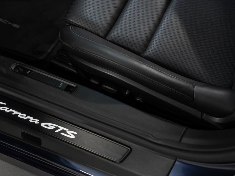 Porsche 992 Carrera GTS