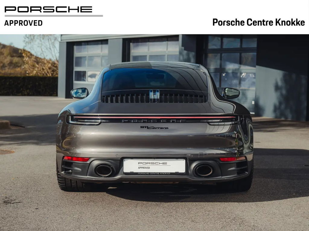 Porsche 992 Carrera