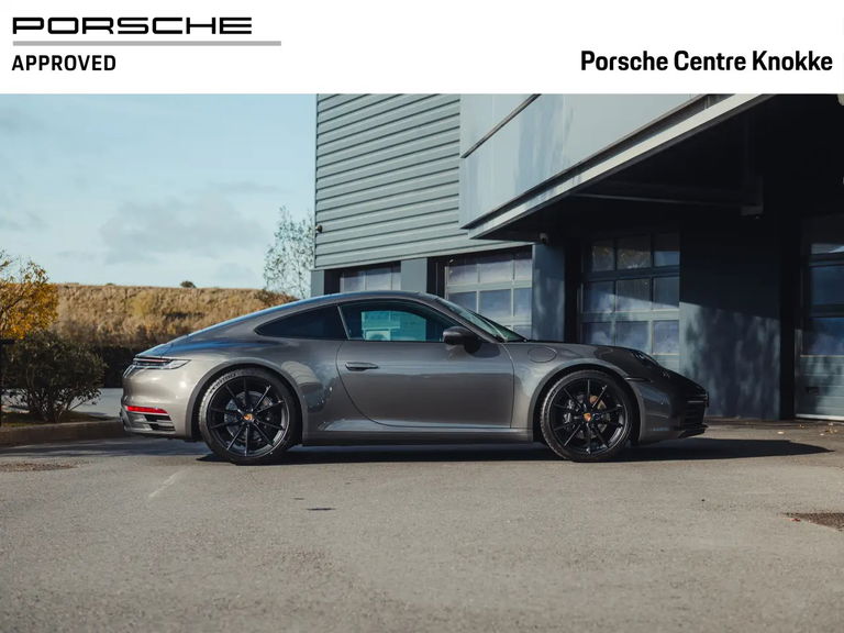 Porsche 992 Carrera