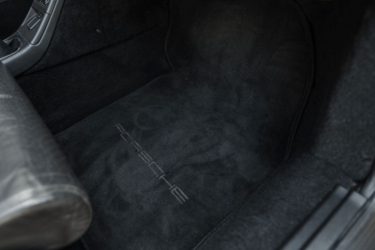 Porsche 964 Carrera RS