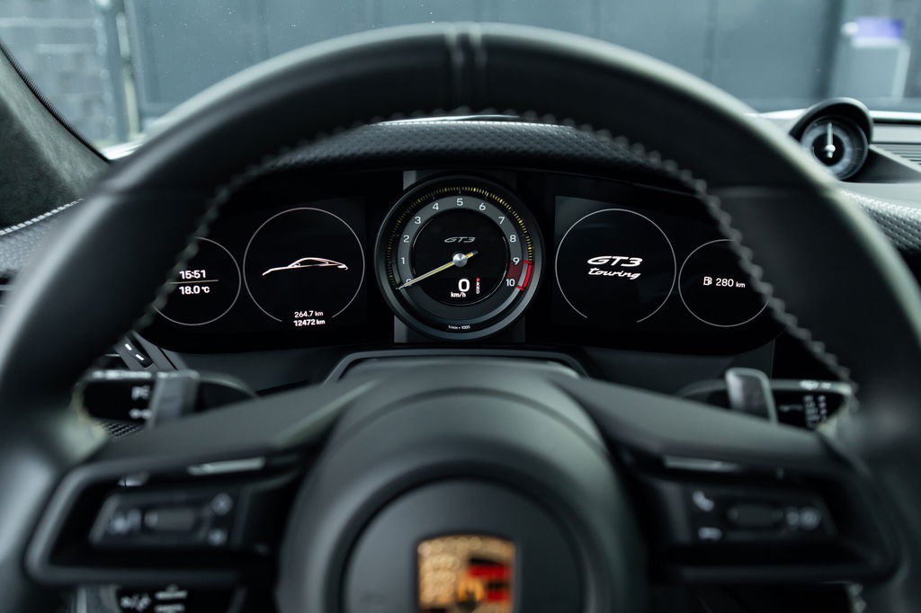 Porsche 992 GT3 Touring