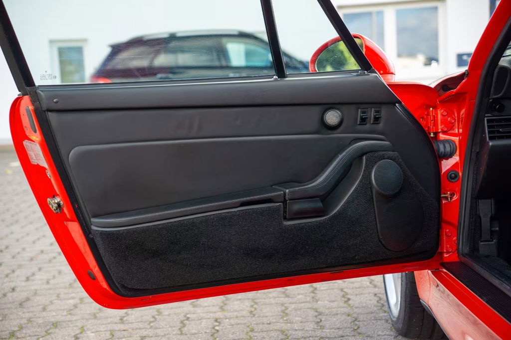 Porsche 993 Carrera 4S