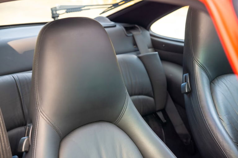 Porsche 993 Carrera 4S