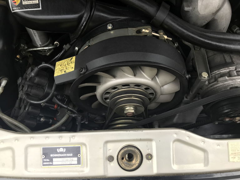 Porsche 964 Carrera 4