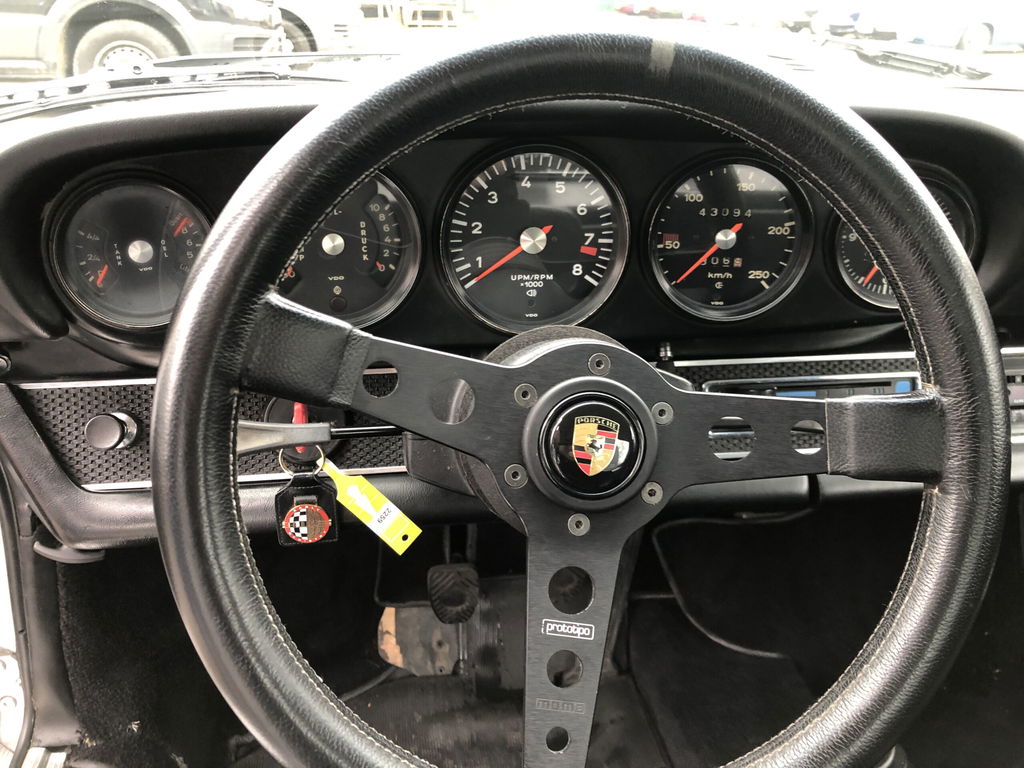 Porsche 911 S (F-Modell)