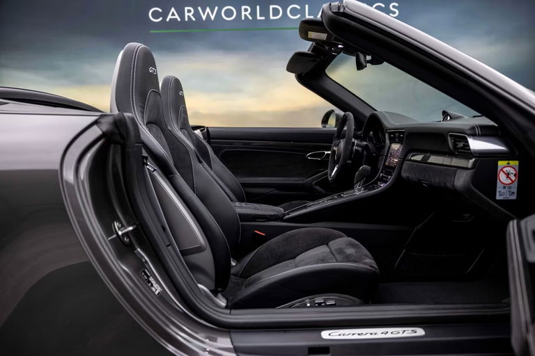 Porsche 991.2 Carrera 4 GTS