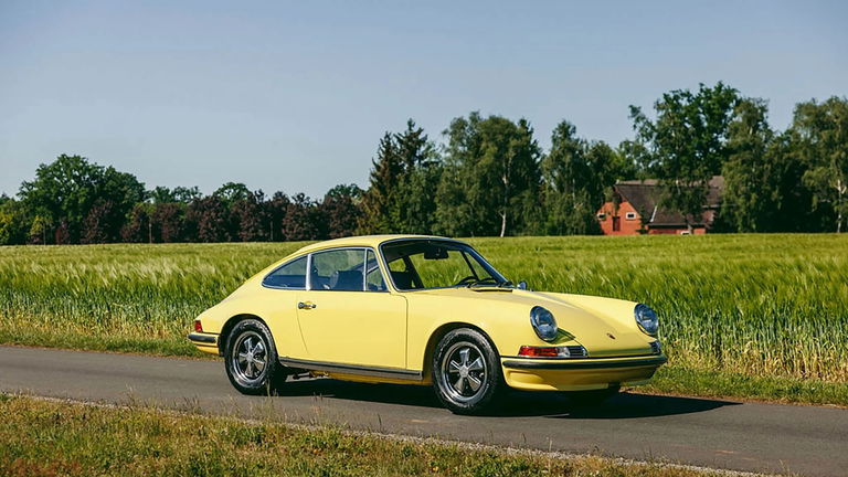 Porsche 911 S 