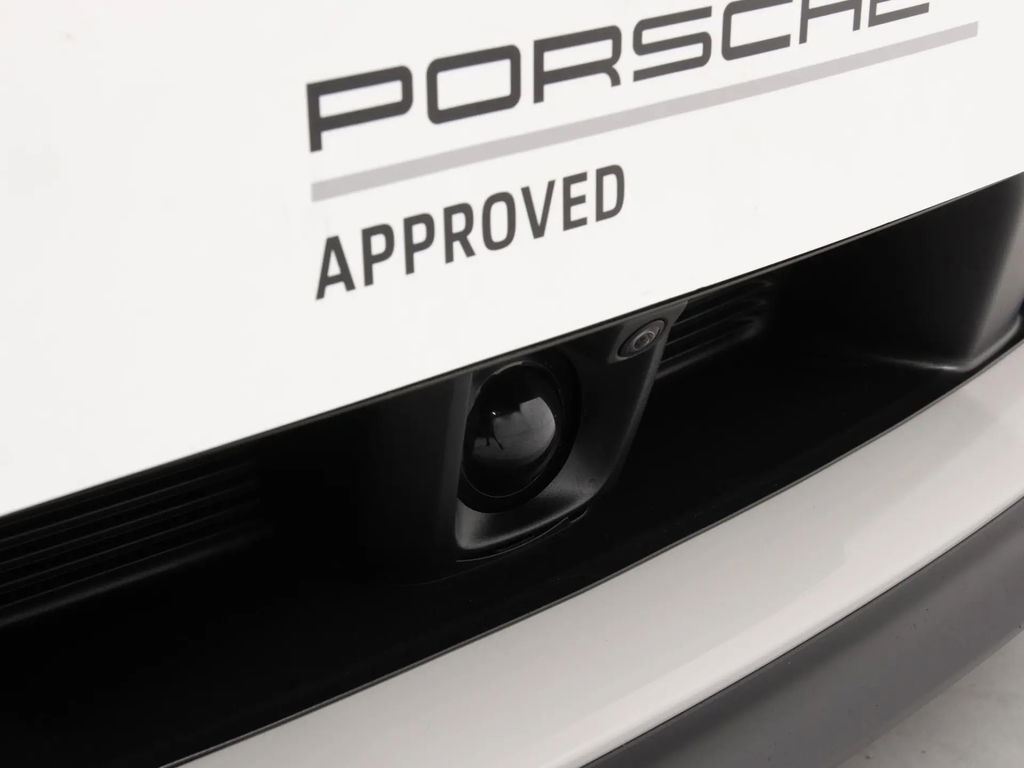 Porsche 992 Carrera GTS