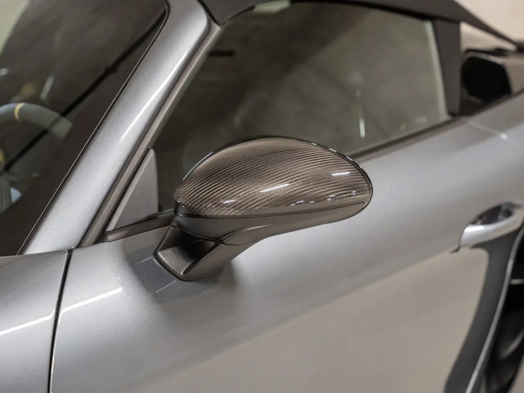 Porsche 718 Spyder RS