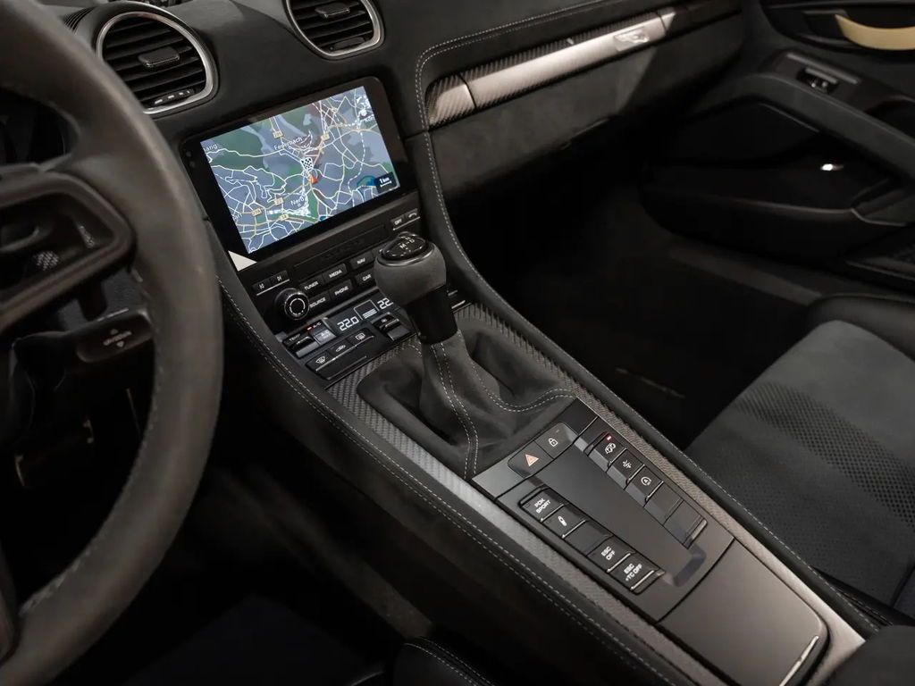 Porsche 718 Spyder RS