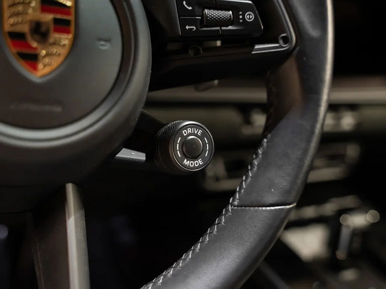 Porsche 992 Carrera GTS