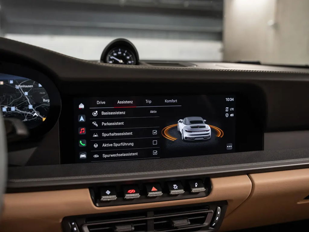 Porsche 992 Carrera 4S