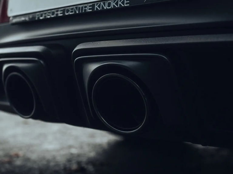 Porsche 992.2 Carrera GTS