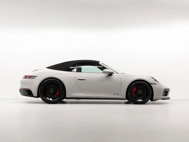 Porsche 992 Carrera GTS