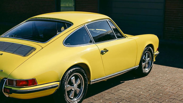 Porsche 911 S (F-Modell)