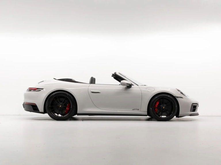 Porsche 992 Carrera GTS