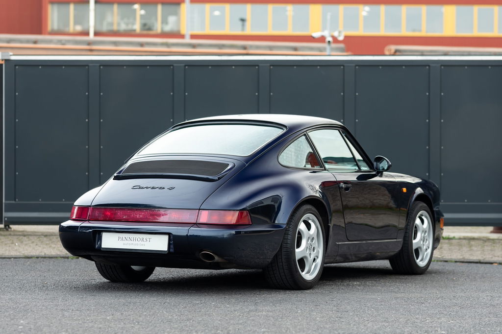 Porsche 964 Carrera 4