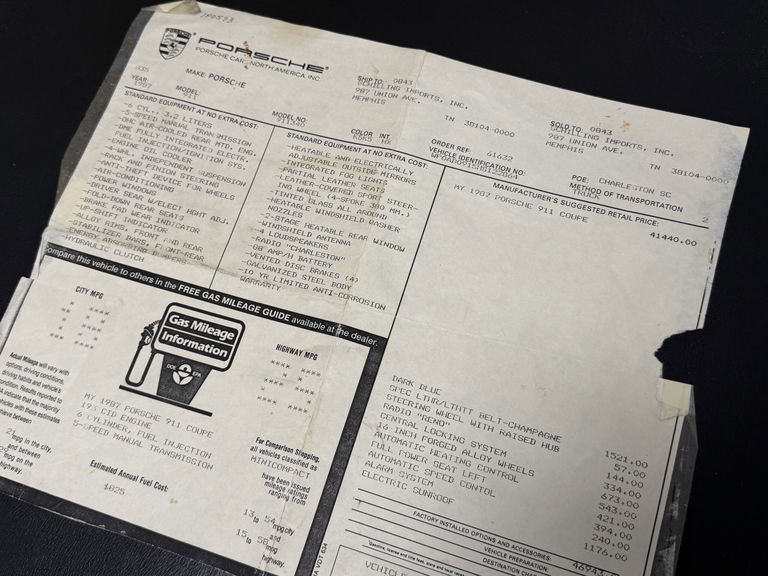 Porsche 911 Carrera 3.2