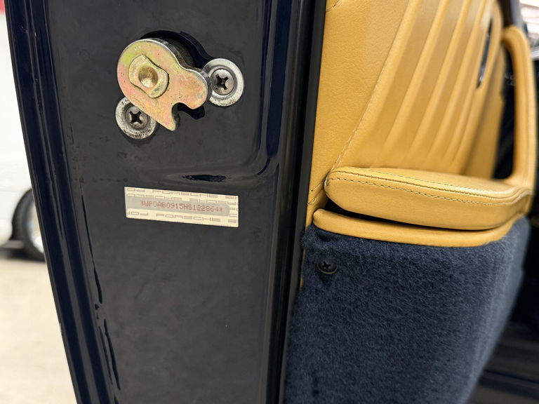 Porsche 911 Carrera 3.2