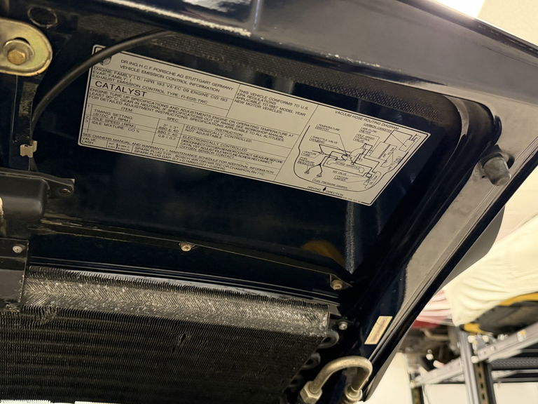 Porsche 911 Carrera 3.2