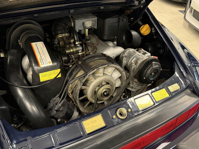 Porsche 911 Carrera 3.2