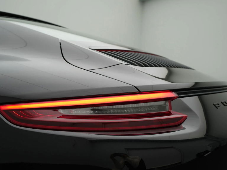 Porsche 991.2 Carrera GTS