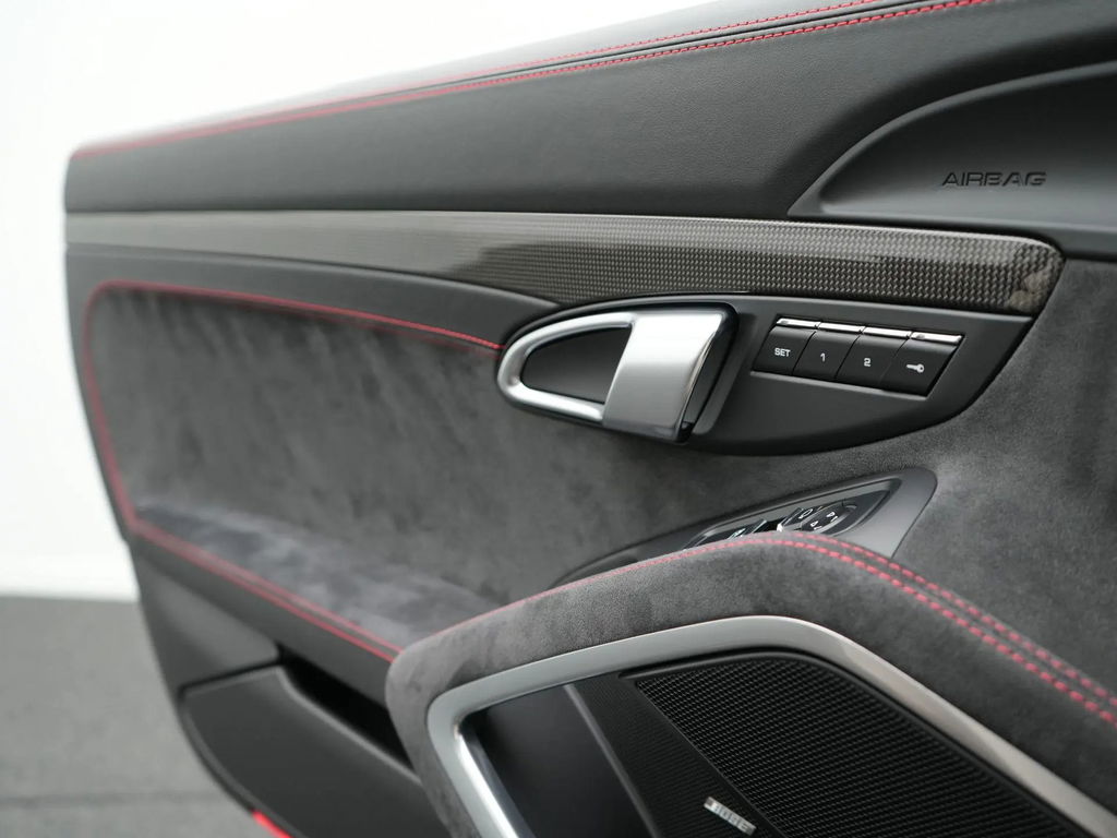 Porsche 991.2 Carrera GTS