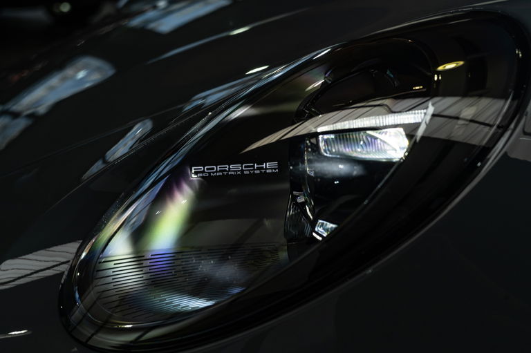 Porsche 992 Carrera GTS