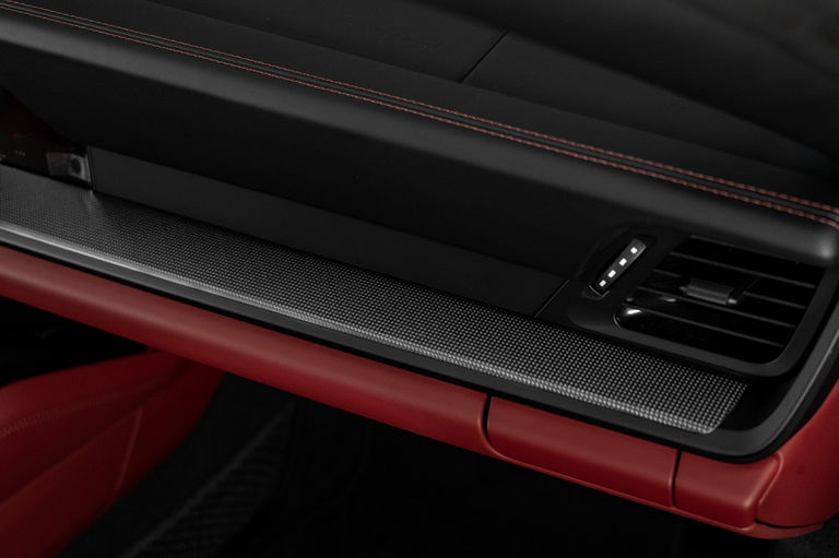 Porsche 992 Carrera GTS