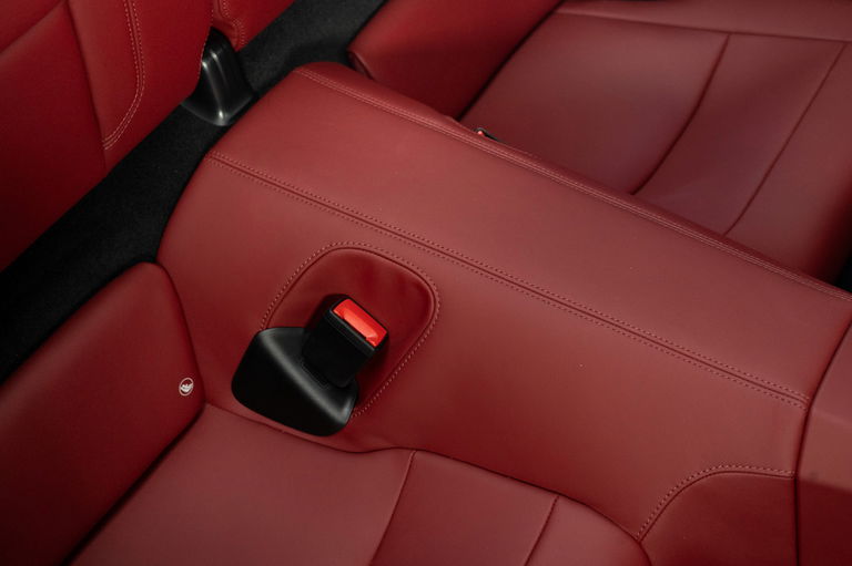 Porsche 992 Carrera GTS