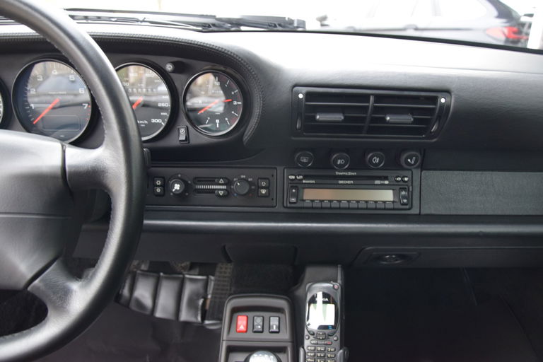Porsche 993 Carrera 4S