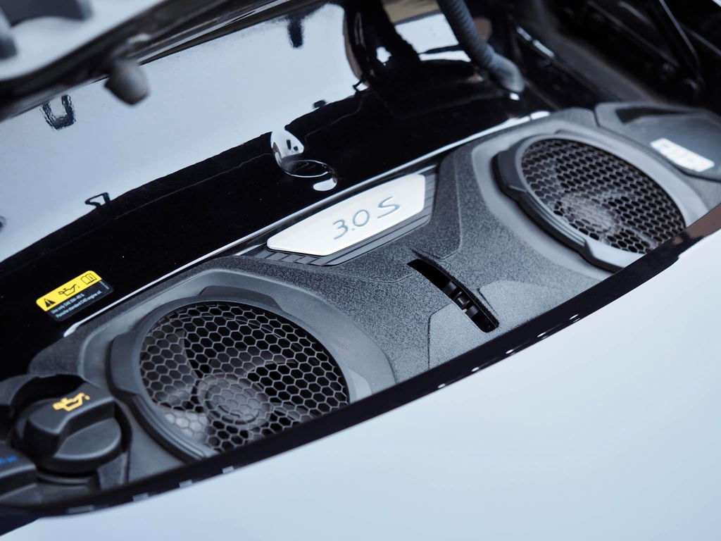 Porsche 992 Carrera S